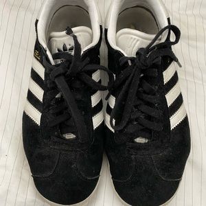 Adidas Gazelle Sneakers - Used. Size 7.5 US Womens